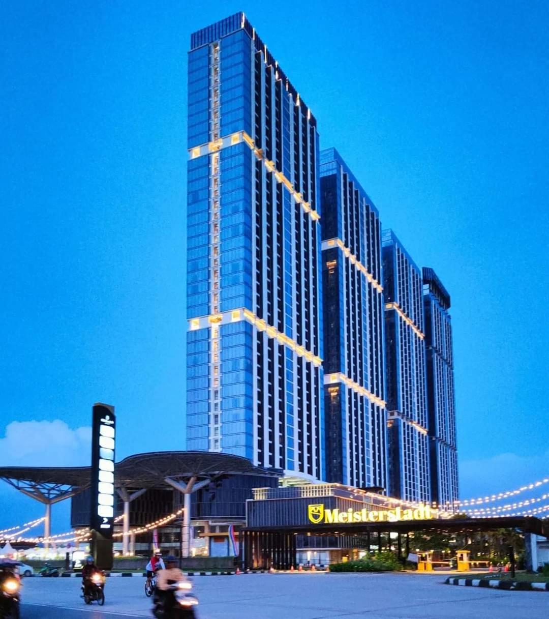 Verdela Pollux Meisterstadt Batam Apartement Екстер'єр фото